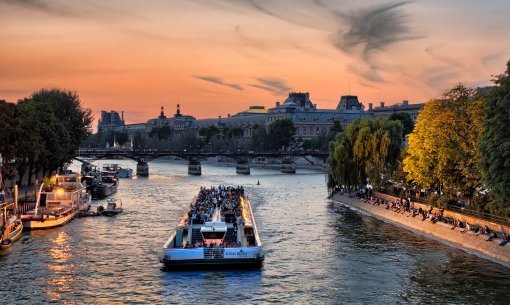 Bateaux-Mouches Photos