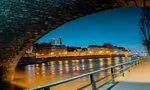Jantar de Véspera de Natal em Paris no rio Sena a bordo do barco 'Le Tosca'