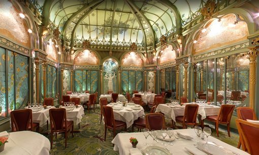 La Fermette Marbeuf Photos