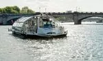 Batobus, Fluss-Shuttles auf der Seine in Paris Fotos
