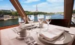 Dinner-Kreuzfahrt zum Valentinstag in Paris an Bord des Bootes Le Tosca