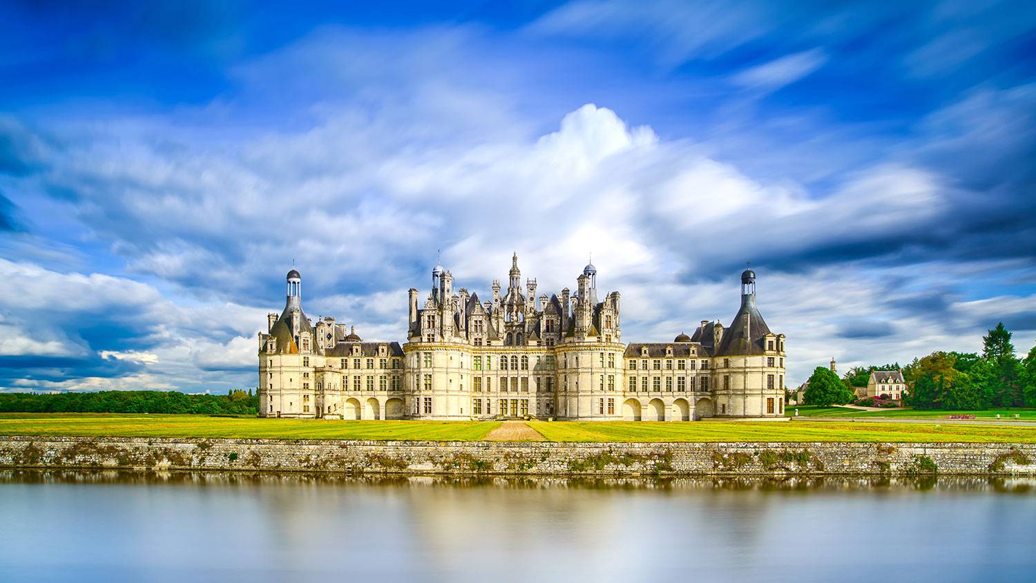 Castles of the Loire Valley Photos 4