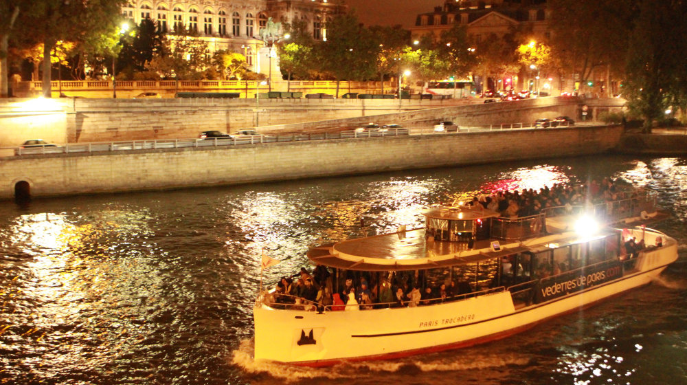 Silvesterkreuzfahrt in Paris an Bord der Vedettes de Paris  Fotos 4