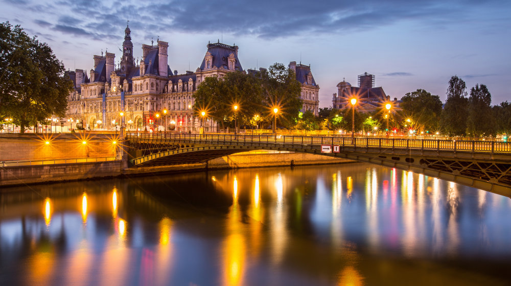 Dîner-Croisière de Nouvel An à Paris à bord des Bateaux Parisiens Photos 2