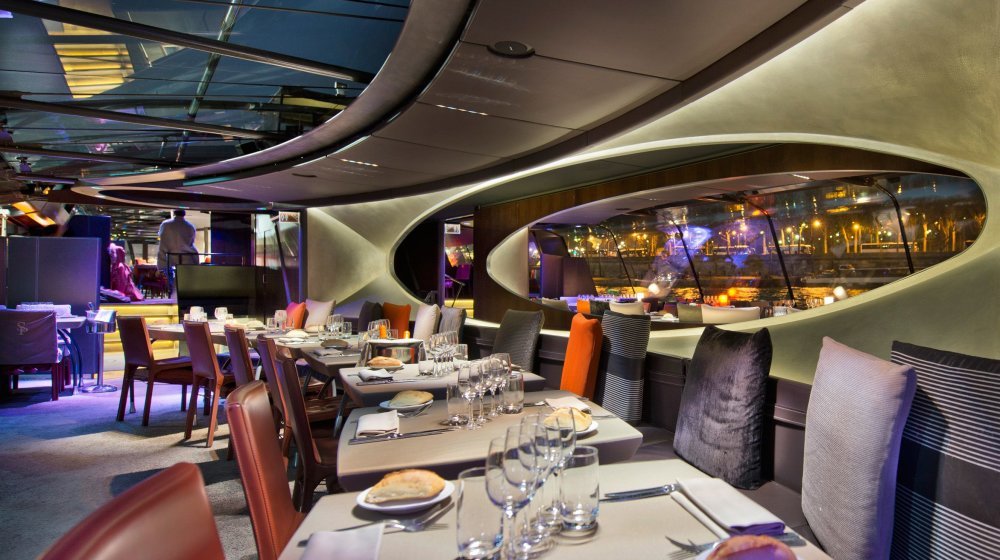 Dîner-Croisière de Nouvel An à Paris à bord des Bateaux Parisiens Photos 4
