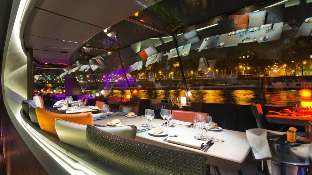 Dîner-Croisière de Nouvel An à Paris à bord des Bateaux Parisiens Photos 6