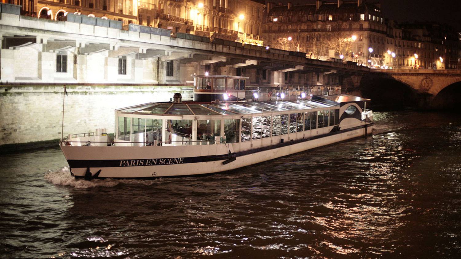 Cena de San Valentín en crucero a bordo del Paris en Scène Fotos 3