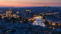 Paris vue du ciel la nuit