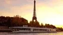 L'Île de la Cité et l'Île Saint-Louis et la Cathédrale Notre Dame de Paris de nuit