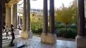 Jardin et colonnade du Petit Palais