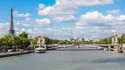 Круиз с рождественским обедом по Сене на борту Бато Паризиьен Фотографии 7