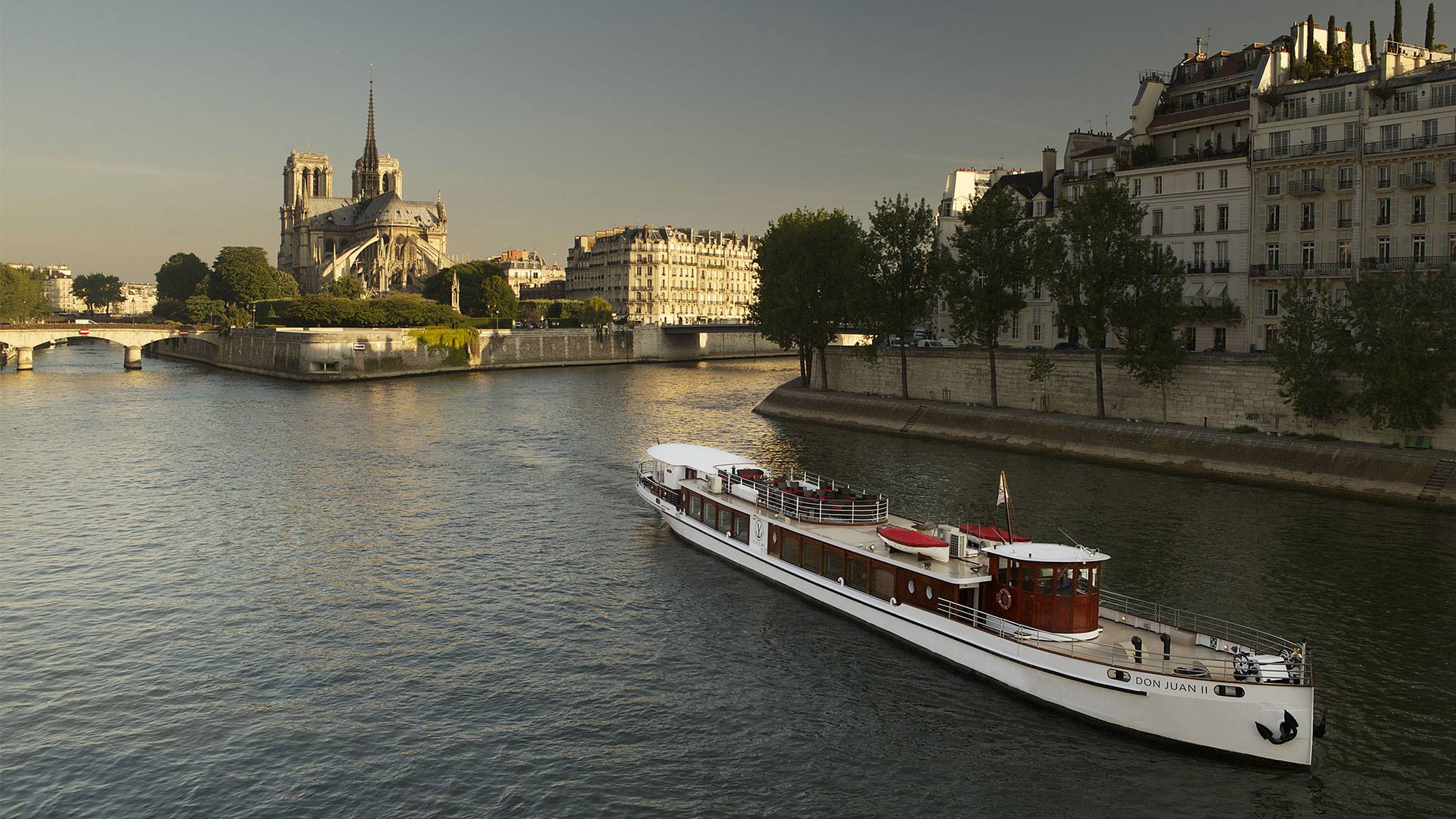 Yachts de Paris Fotos 4