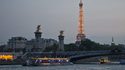 Kommentierte Kreuzfahrt und Feuerwerk am 14. Juli in Paris