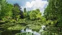 Small-Group Day Trip to Giverny and Versailles from Paris 