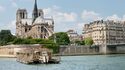 Bistro Parisien : Almoço no Cais aos Pés da Torre Eiffel + Cruzeiro Comentado