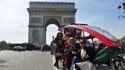 Tour Gustave Eiffel 1 heure a bord d'un vélos-cab