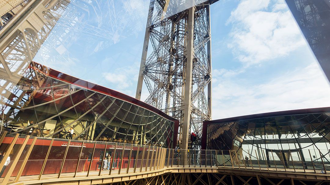 Bezoek de Eiffeltoren in Parijs Foto's 6