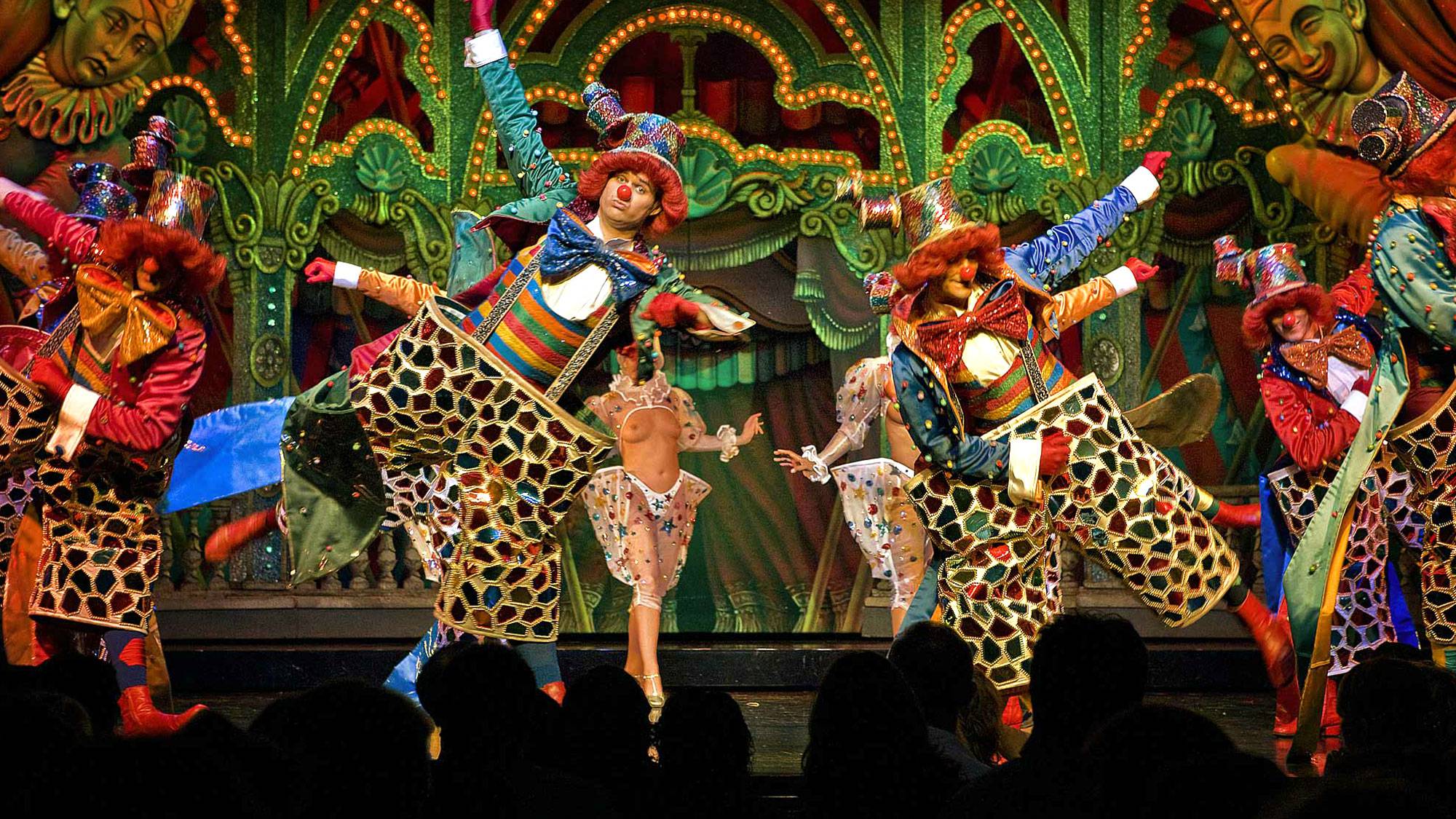 Moulin Rouge Photos 9