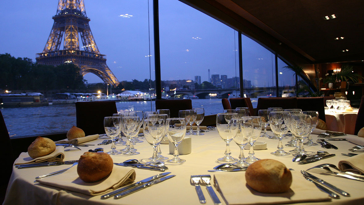 New Year's Eve in Paris aboard the Le Paris boat Photos 4