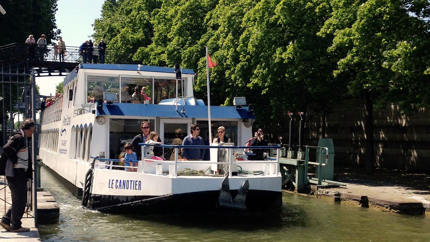 Paris Canal Cruise on the Canal Saint-Martin in Paris Photos 10