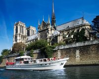 Mariage sur la Seine à Paris - Réservation avec www.cometoparis.com - Bateau Le Cachemire