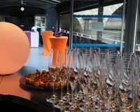 Privatiser un bateau sur la Seine : L' Insolite Bateaux de Paris