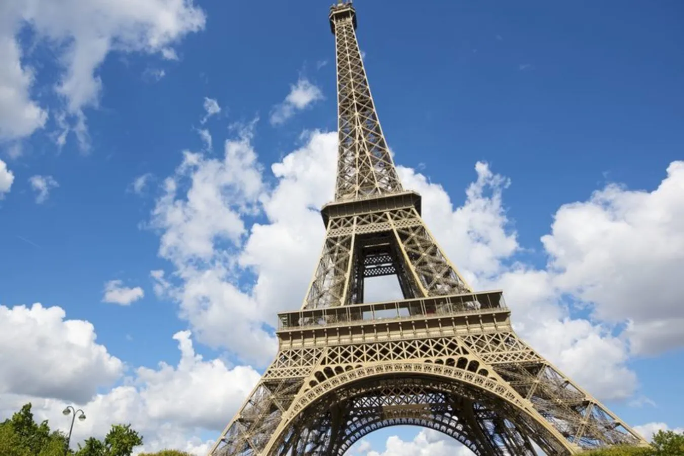 Is It Safe to Travel Outside the US Right Now? What Luxury Travelers Need to Know 3 TOP 10 of the most beautiful places in Paris