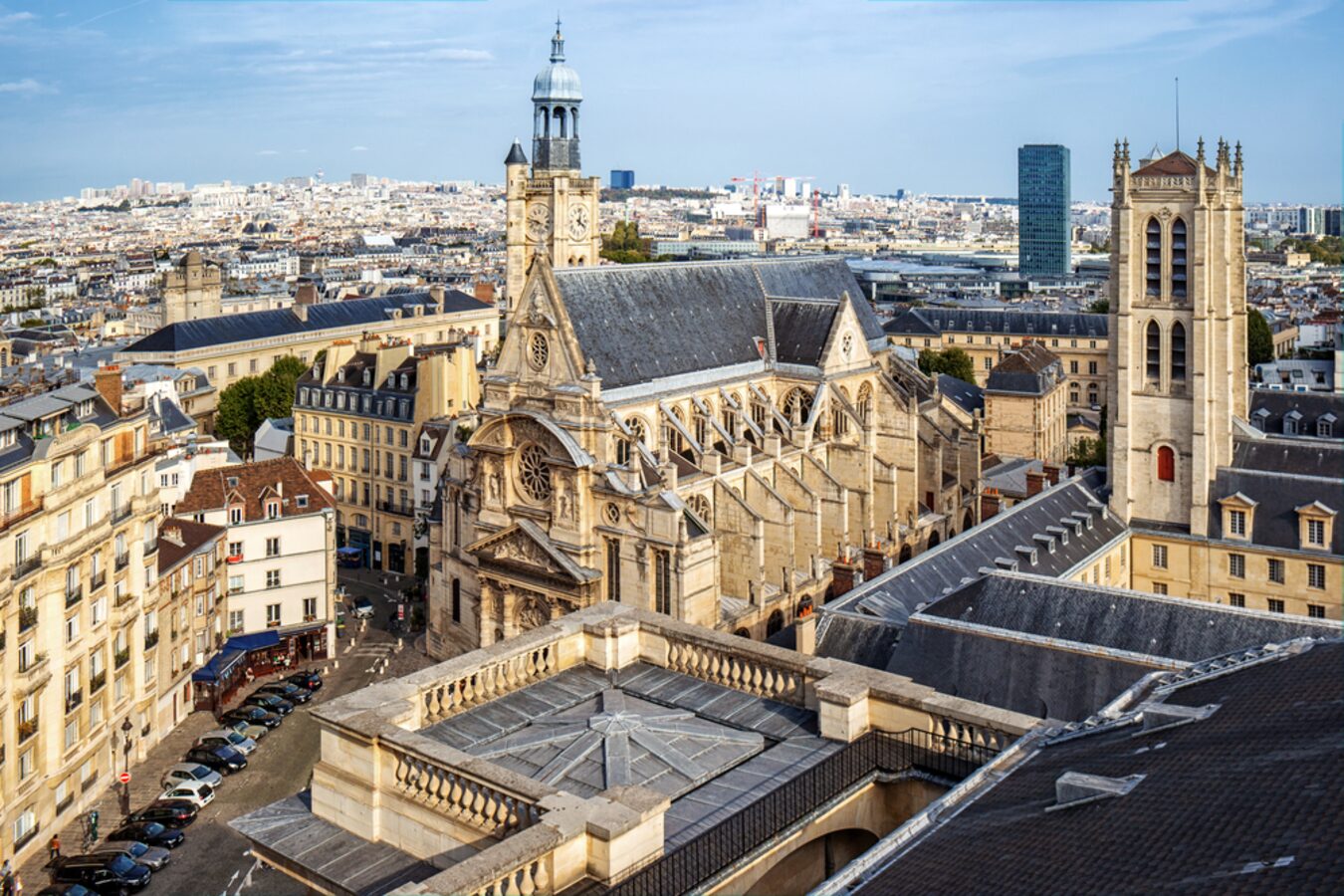 Cohésion d'équipe au Quartier Latin